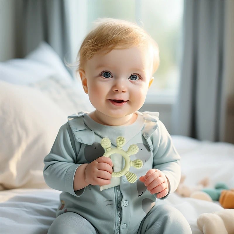 Anneau de dentition bébé en silicone alimentaire – Jouet sensoriel doux, soulage les gencives et favorise l’éveil - Nid’Éveil