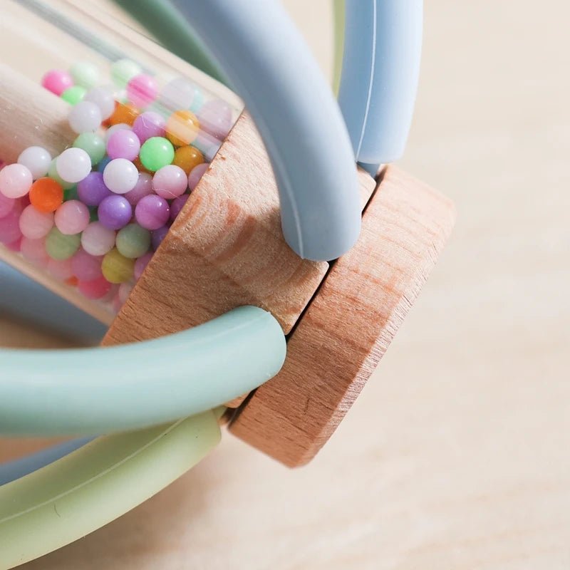 Hochet bébé en bois et silicone – Jouet d’éveil sensoriel avec billes colorées, facile à saisir - Nid’Éveil